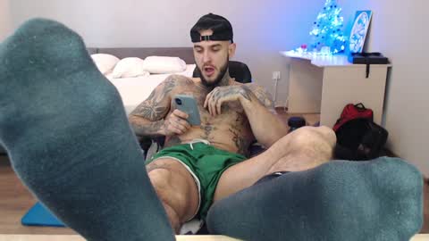 mr_nobody313 online show from 01-09-25, 10:31