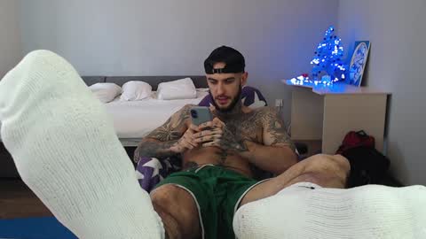 mr_nobody313 online show from 01-12-25, 09:51