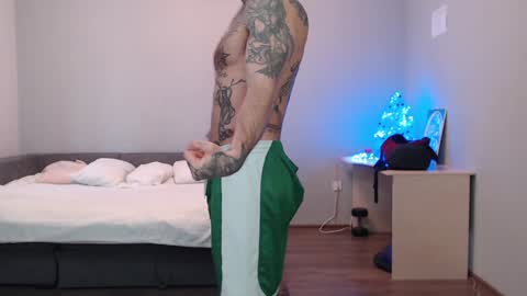 mr_nobody313 online show from 01-21-25, 10:41