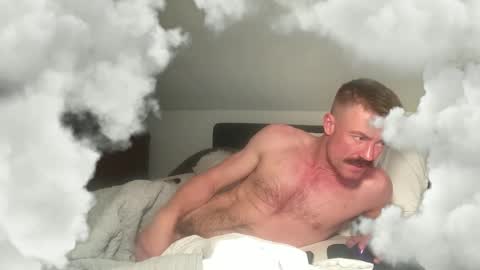 Snapshot of mr_right_guy chatting on 10-20-25, 05:52 Mr Right Guy online show from 10-20-25, 05:52