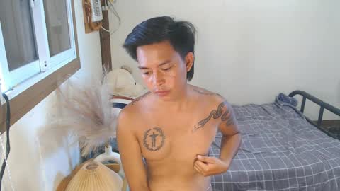 KYLE online show from 04-09-26, 12:43