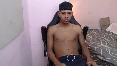 mr_stiven_ online show from 01-14-25, 05:51