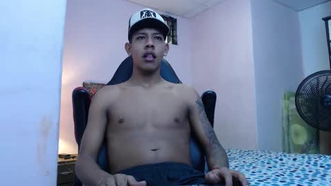 mr_stiven_ online show from 01-22-25, 03:20