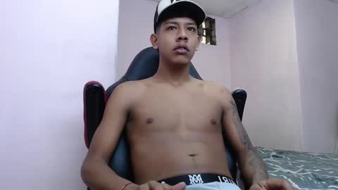 mr_stiven_ online show from 01-28-25, 03:15