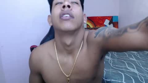 mr_stiven_ online show from 02-04-25, 03:22