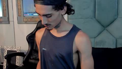 MR online show from 11-06-25, 03:40