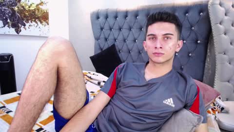 Snapshot of mr_williseo chatting on 02-27-25, 08:31 williseo online show from 02-27-25, 08:31