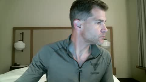 MrAsstastix online show from 11-14-25, 01:21