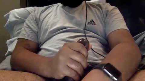 Snapshot of mrbigblk1990 chatting on 01-19-25, 05:18 mrbigblk1990 online show from 01-19-25, 05:18