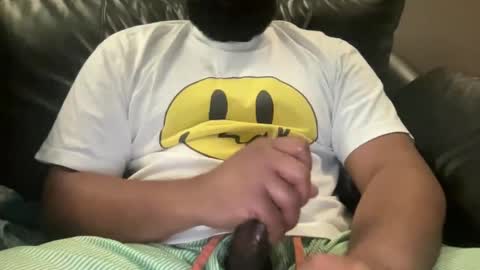 Snapshot of mrbigblk1990 chatting on 03-06-25, 07:57 mrbigblk1990 online show from 03-06-25, 07:57