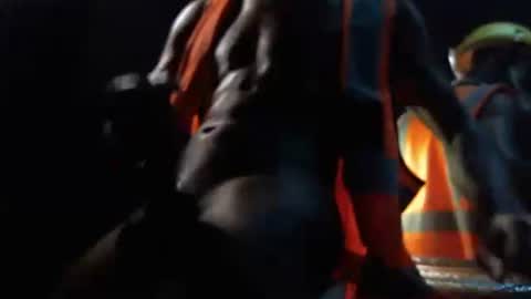 MrBigDiQ1 online show from 01-11-25, 06:14