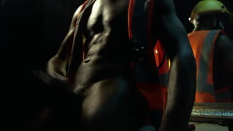 MrBigDiQ1 online show from 01-12-25, 05:34