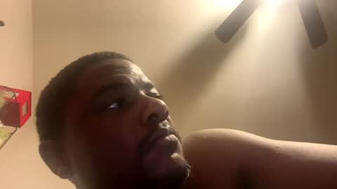 Snapshot of mrbigj92 chatting on 07-19-26, 07:12 mrbigj92 online show from 07-19-26, 07:12