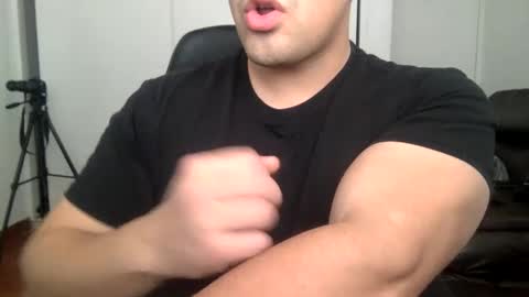 Snapshot of mrbree chatting on 12-28-24, 10:55 Mr Bree online show from 12-28-24, 10:55