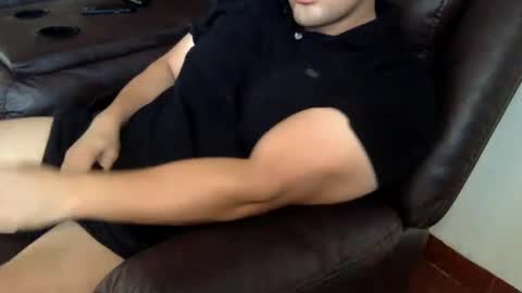 Snapshot of mrbree chatting on 09-10-25, 06:30 Mr Bree online show from 09-10-25, 06:30