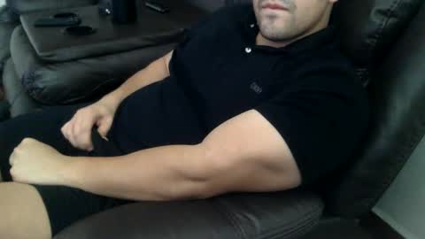 Snapshot of mrbree chatting on 11-25-25, 05:24 Mr Bree online show from 11-25-25, 05:24