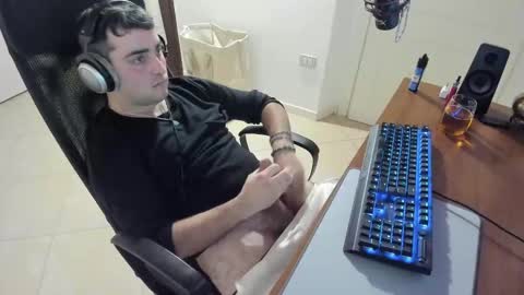 GoodBoy online show from 01-15-25, 06:40