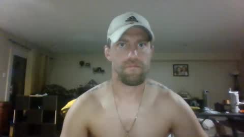 Snapshot of mrcumfixit chatting on 06-17-26, 12:57 mrcumfixit online show from 06-17-26, 12:57