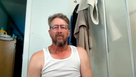 Snapshot of mrcumstain chatting on 10-01-25, 06:03 mrcumstain online show from 10-01-25, 06:03