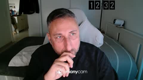 mrdr0o0o online show from 11-24-25, 11:32