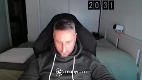 mrdr0o0o online show from 12-16-25, 07:30