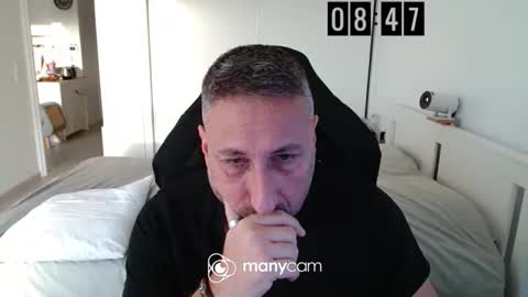 Snapshot of mrdr0o0o chatting on 12-18-25, 07:47 mrdr0o0o online show from 12-18-25, 07:47