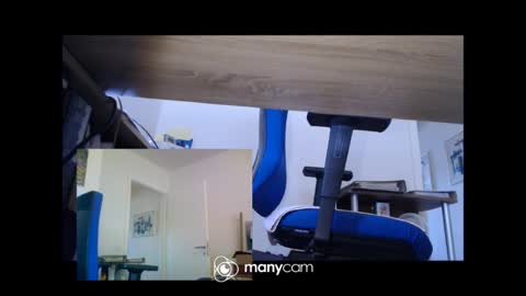 Snapshot of mrduplo1975 chatting on 08-02-26, 02:37 MrJohnsen1975 online show from 08-02-26, 02:37