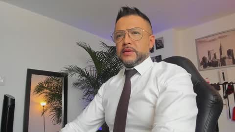 MrFrank. online show from 01-22-25, 01:11