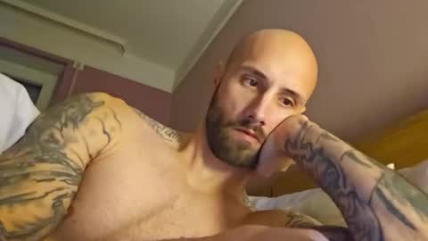 Snapshot of mrga591904 chatting on 11-24-25, 11:10 mrga591904 online show from 11-24-25, 11:10