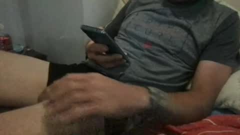 Snapshot of mrgray11xxx chatting on 10-15-25, 04:23 mrgray11xxx aussie online show from 10-15-25, 04:23