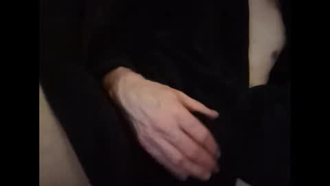 Snapshot of mrj81 chatting on 01-30-25, 03:51 mrj81 online show from 01-30-25, 03:51