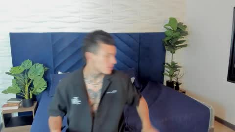 Snapshot of mrjustin_ chatting on 10-04-25, 08:07 mrjustin_ online show from 10-04-25, 08:07