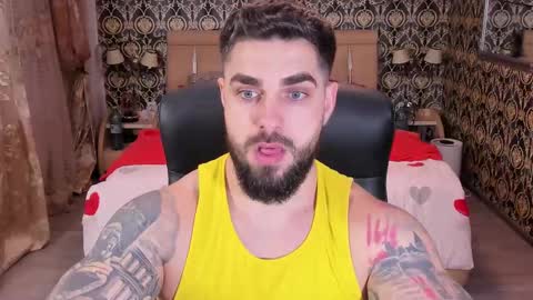 Snapshot of mrkarlhot99 chatting on 02-09-25, 05:11 mrkarlhot99 online show from 02-09-25, 05:11