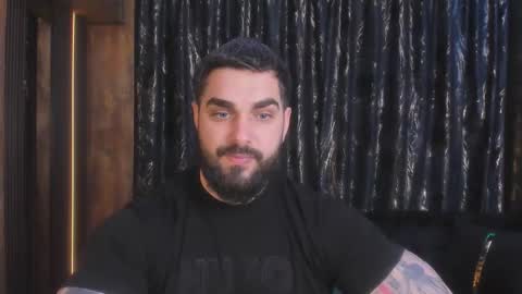 Snapshot of mrkarlhot99 chatting on 01-11-26, 04:56 mrkarlhot99 online show from 01-11-26, 04:56