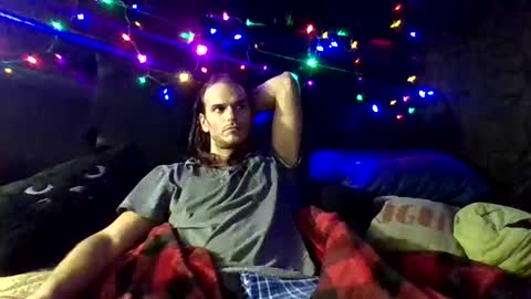 Snapshot of mrkinksized chatting on 12-22-24, 11:22 MrKinkSized online show from 12-22-24, 11:22