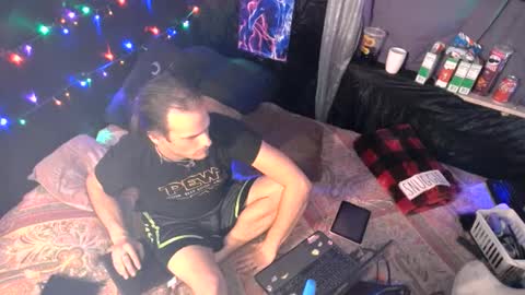 Snapshot of mrkinksized chatting on 01-19-25, 07:36 MrKinkSized online show from 01-19-25, 07:36