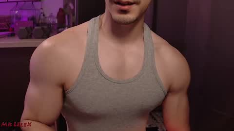 Snapshot of mrlelex chatting on 10-10-25, 03:11 Lelex first king of Laconia and your sex therapist but you can call me Chad Bob or Stuart online show from 10-10-25, 03:11