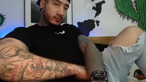 Snapshot of mrmanny__ chatting on 12-12-24, 10:20 mrmanny__ online show from 12-12-24, 10:20