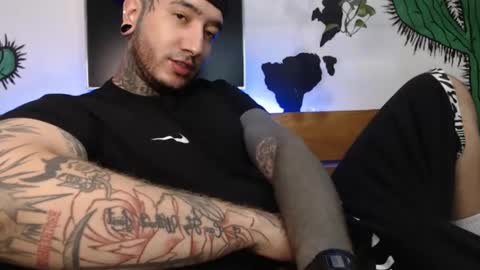 Snapshot of mrmanny__ chatting on 02-13-25, 08:17 mrmanny__ online show from 02-13-25, 08:17