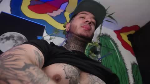 Snapshot of mrmanny__ chatting on 09-22-25, 04:58 mrmanny__ online show from 09-22-25, 04:58