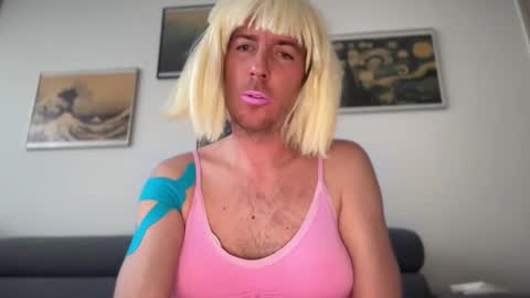 TaleOfLaura online show from 02-02-26, 03:33