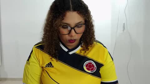 Snapshot of mrs_afroditha chatting on 02-14-26, 11:12 mrs_afroditha online show from 02-14-26, 11:12