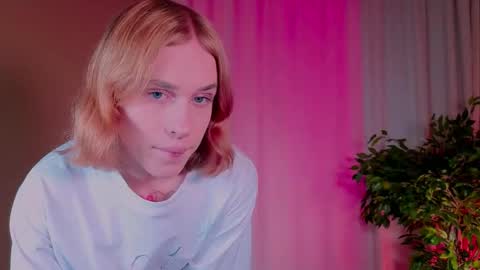 Barbie online show from 10-01-25, 05:57