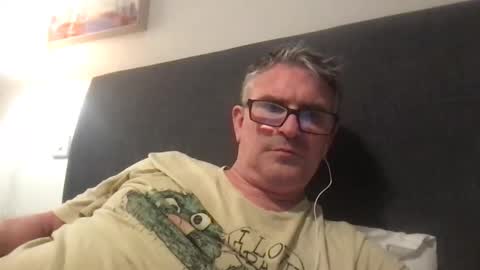 Mr Sensible online show from 02-04-26, 01:55