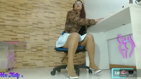 Tell me Katty  online show from 11-22-25, 11:42