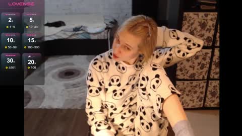 Sasha online show from 02-22-25, 10:09