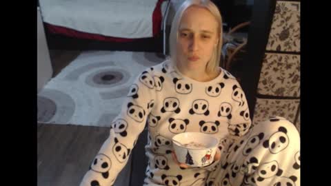 Sasha online show from 10-01-25, 05:41