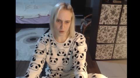 Sasha online show from 12-03-25, 07:01