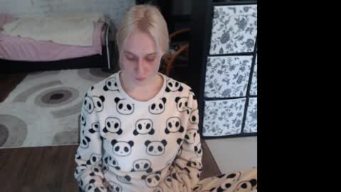 Sasha online show from 04-05-26, 12:13