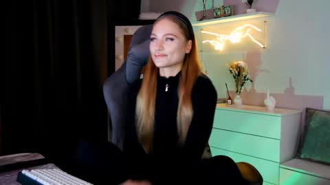 YOUR OWNER online show from 02-22-25, 09:26